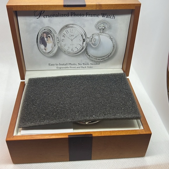 Colibri of London 17 Jewel Pocket Watch, picture frame, chain & Box Silver-tone - Picture 16 of 16